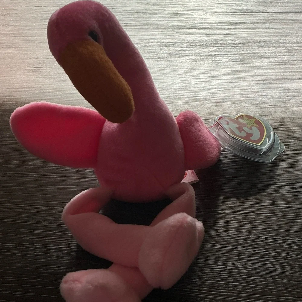 Beanie Baby Pinky The Flamingo 4th Generation. Rare with numerous tag errors!